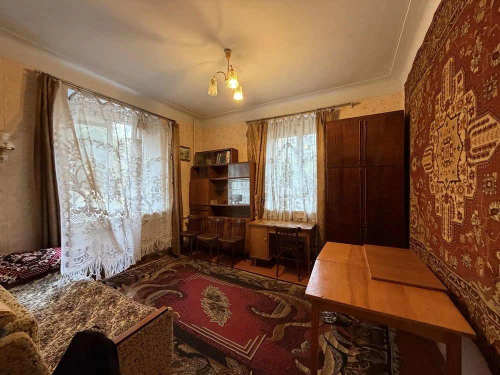 Продажа 3-комн. ул. Алмазна, 11, район Карачуны