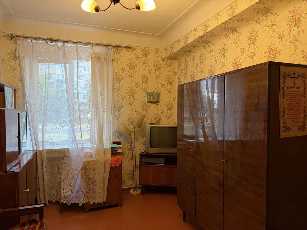 Продажа 3-комн. ул. Алмазна, 11, район Карачуны