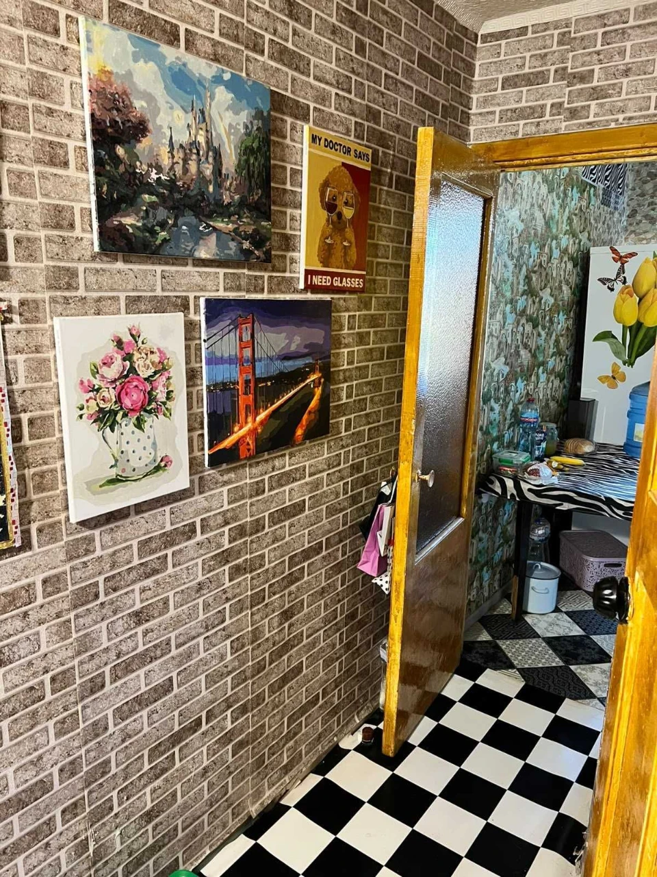 2-bedroom apartment on Galenko Street