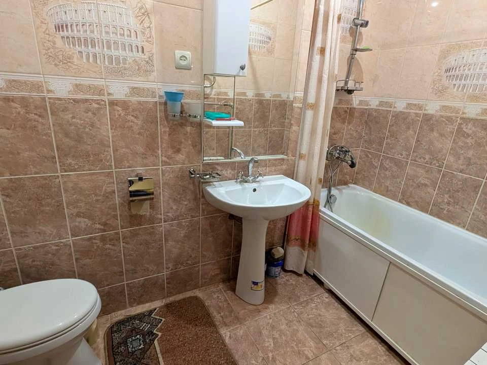 Apartment. Kryvyi Rih, Sichovska St.