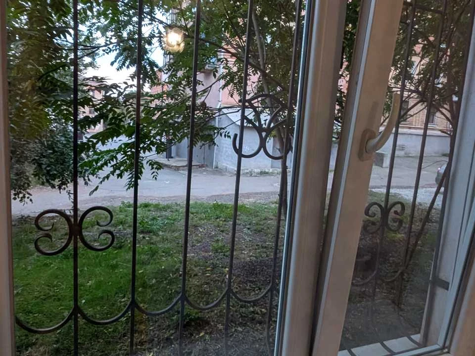 Apartment. Kryvyi Rih, Sichovska St.
