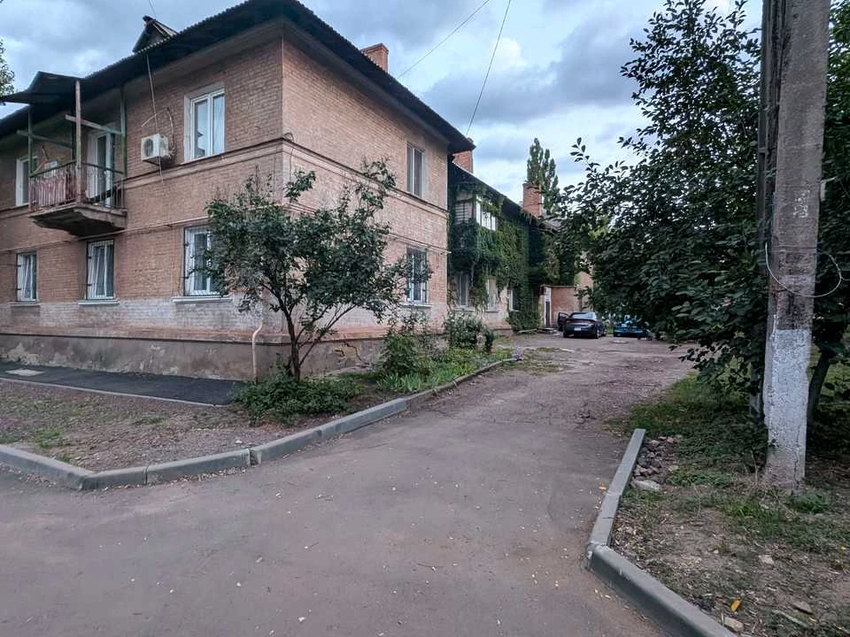 Apartment. Kryvyi Rih, Sichovska St.