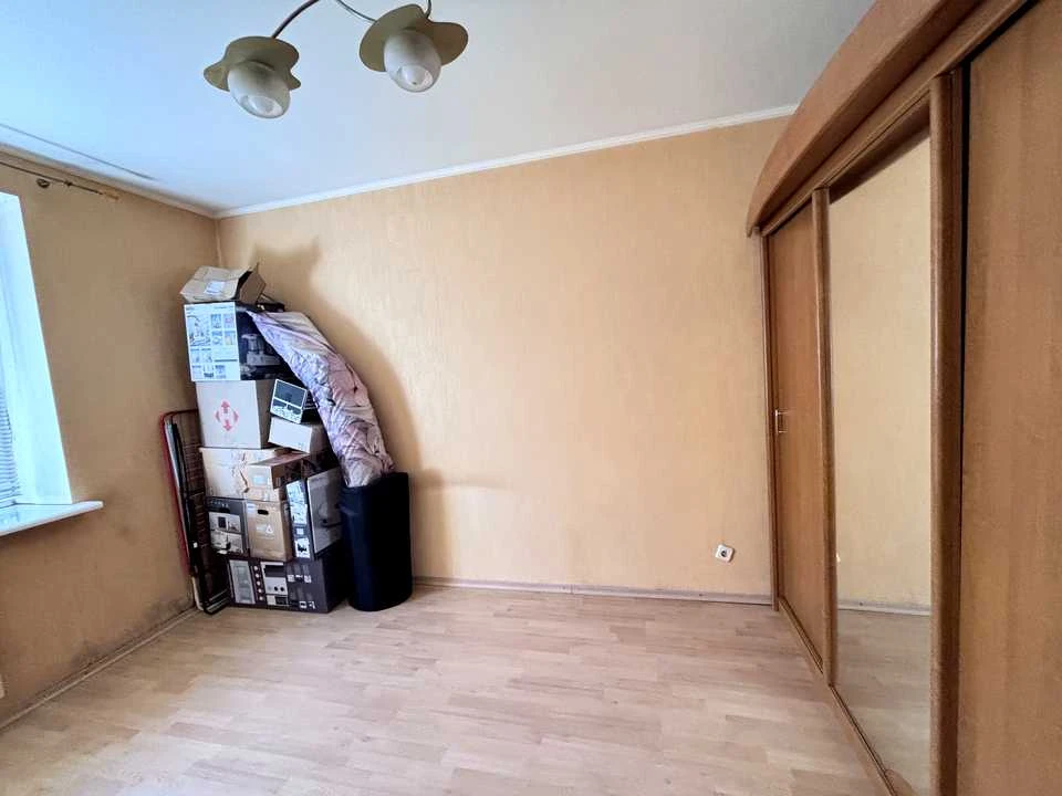 Квартира. Кривий Ріг, вулиця Степана Тільги