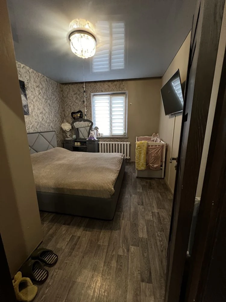 Two-bedroom apartment for sale on Eastern Street 2