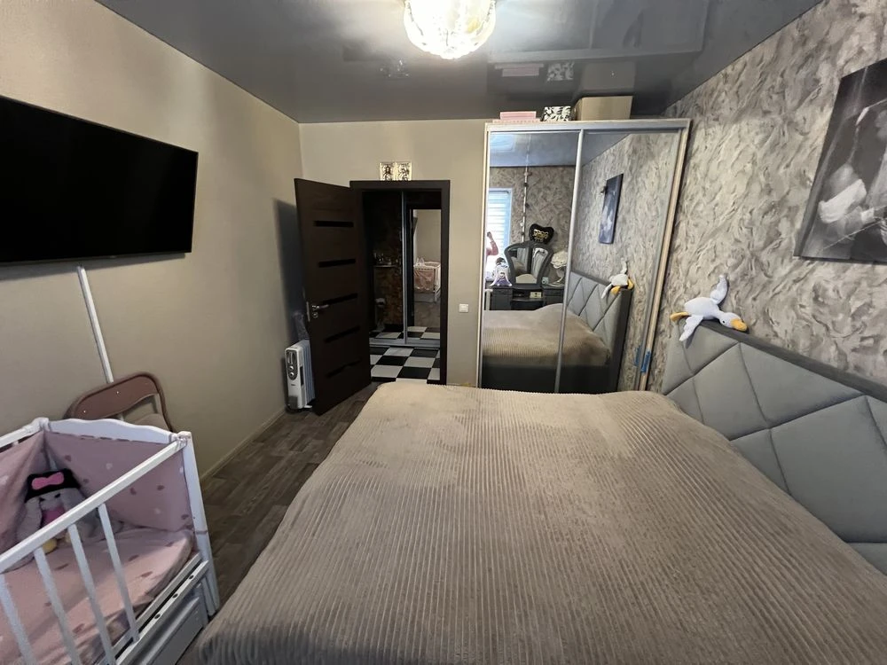 Two-bedroom apartment for sale on Eastern Street 2