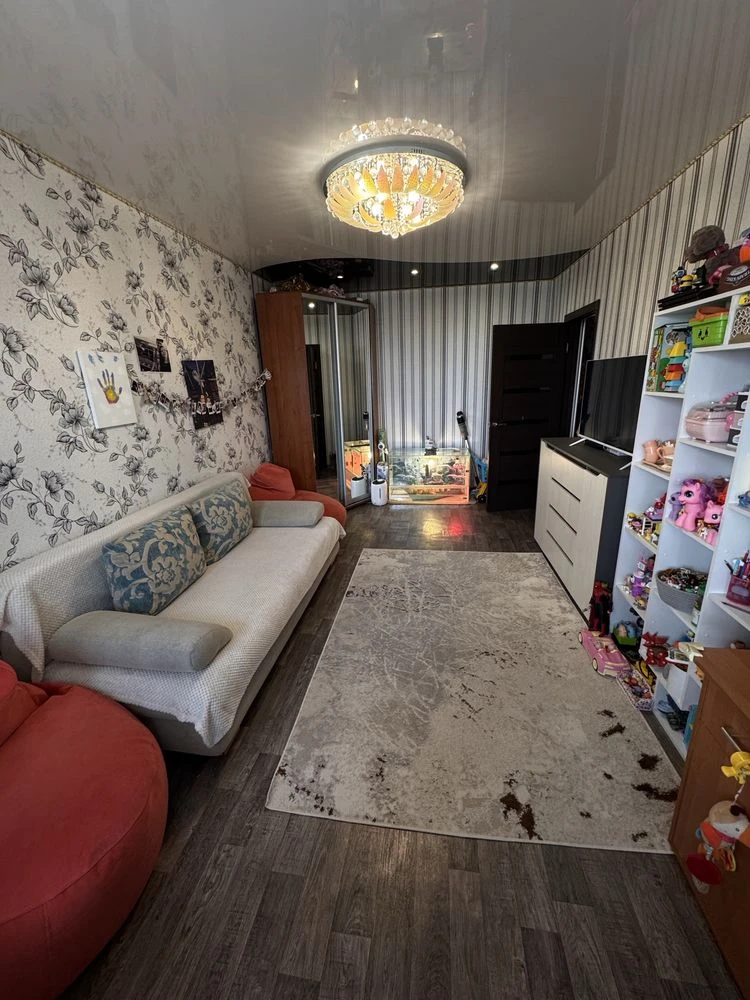 Two-bedroom apartment for sale on Eastern Street 2