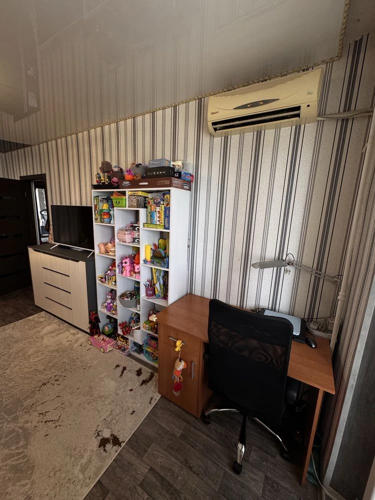 Two-bedroom apartment for sale on Eastern Street 2