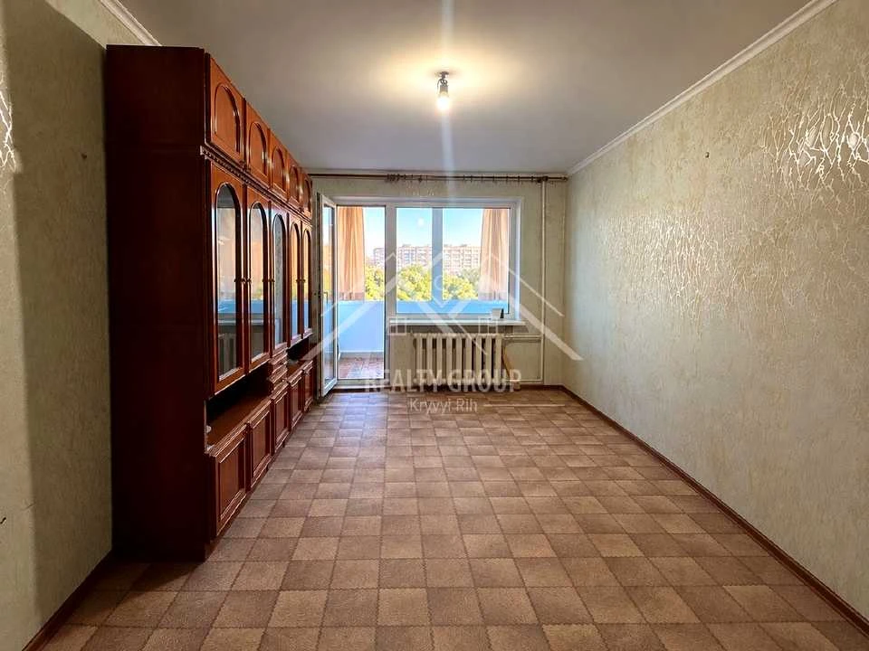 Квартира. Кривий Ріг, Зарічний 7