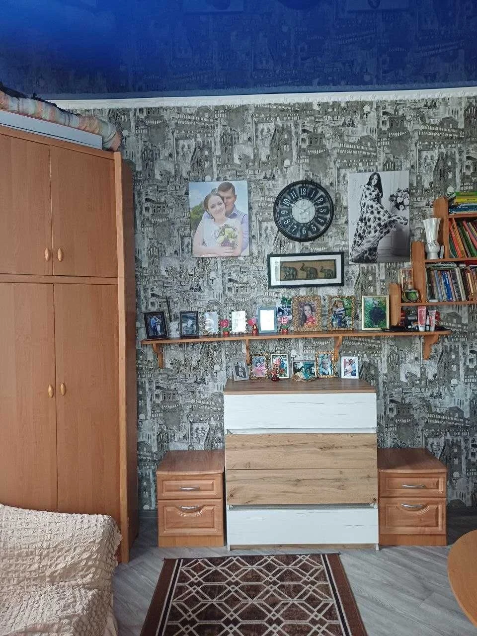 Продается 2-комнатная квартира, с. Авангард. Центрально-городской район.
