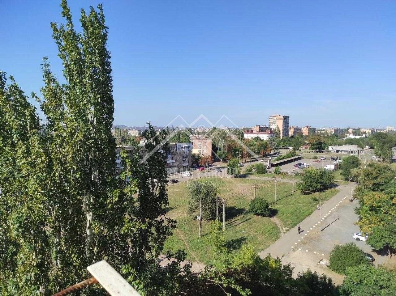 Sale of a 2-bedroom apartment for renovation on Pavel Glazovy Street