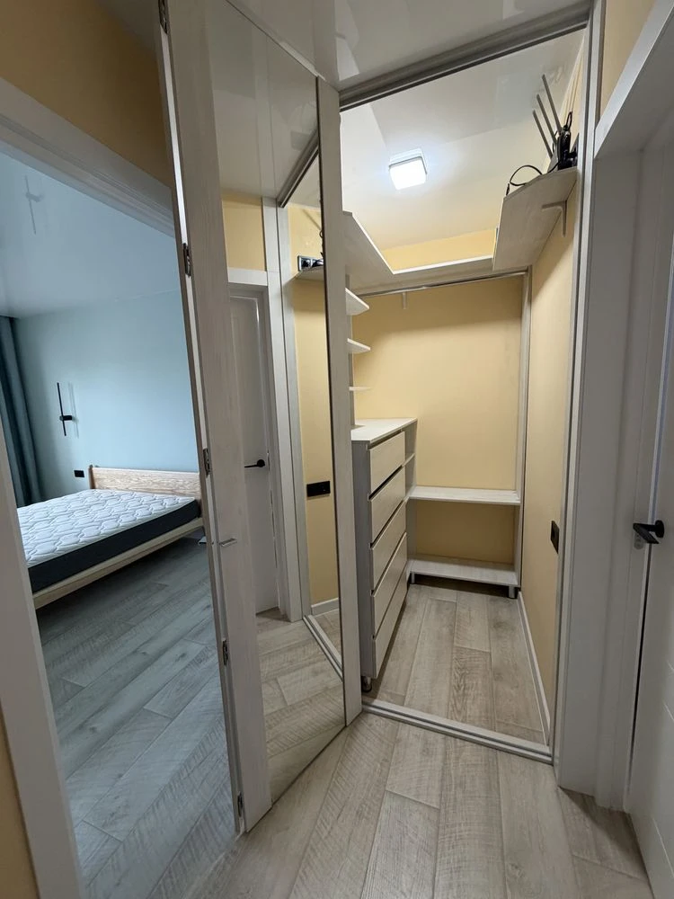 Продаж 3-кімнатної квартири з ремонтом, пр. Миру (зуп. «Гараж»)