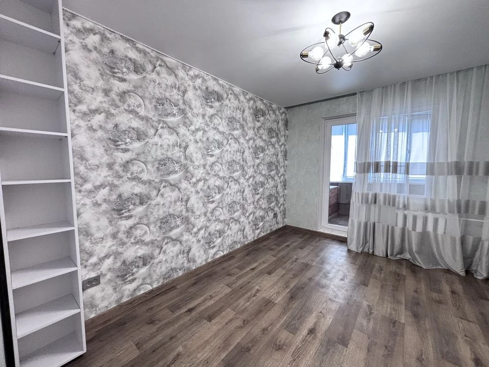 Продаж 3-кімнат. квартири на вул. Гірницький