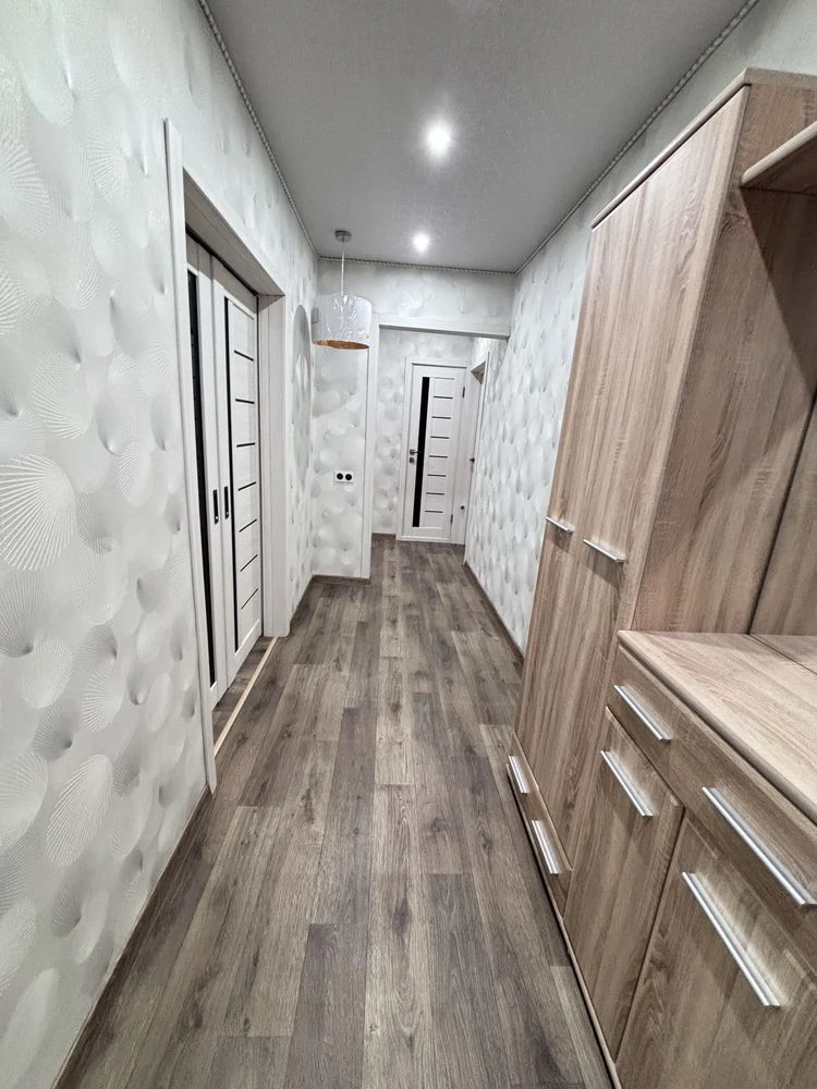 Продаж 3-кімнат. квартири на вул. Гірницький