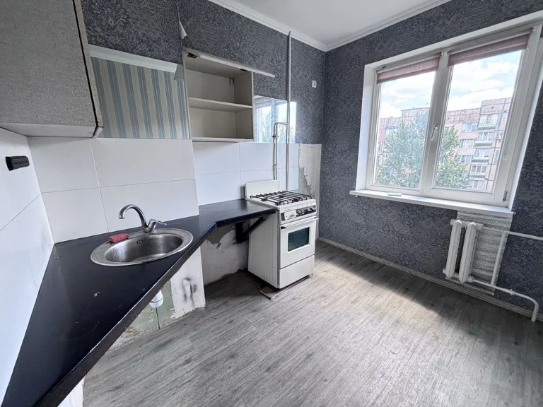 Sale of a 2-bedroom apartment on Solnechnaya