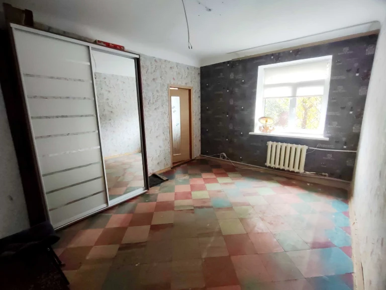 Sale of a 2-room apartment in the Metallurgical District