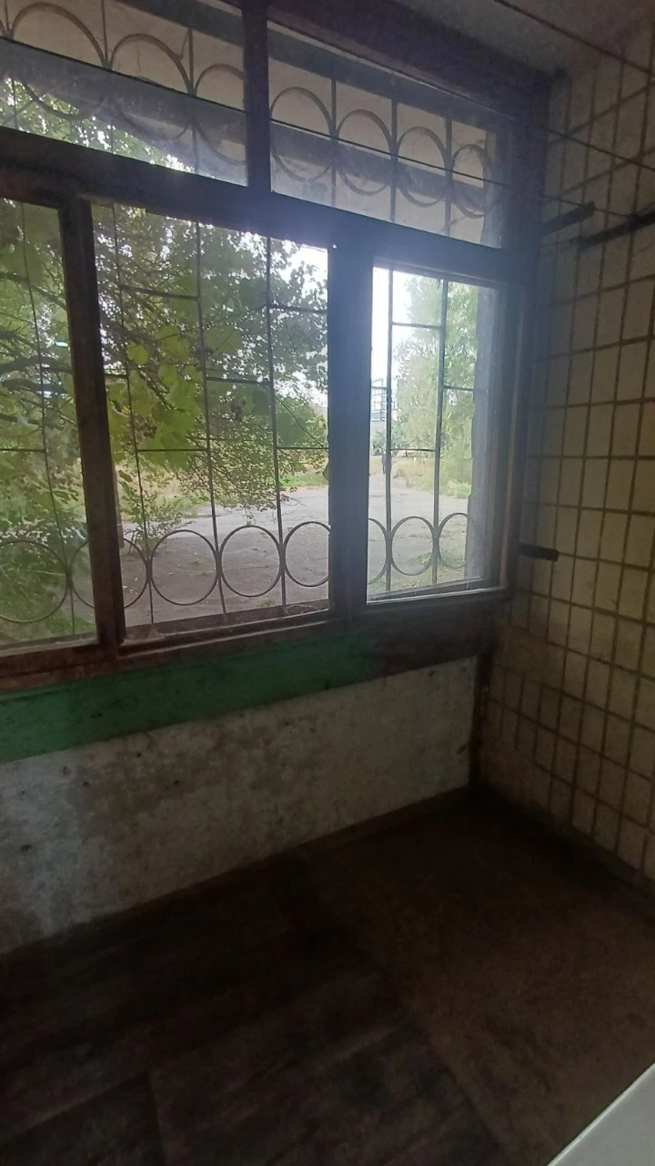Продается 3-комнатная квартира на Солнечном.