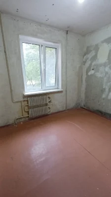 Продается 3-комнатная квартира на Солнечном.