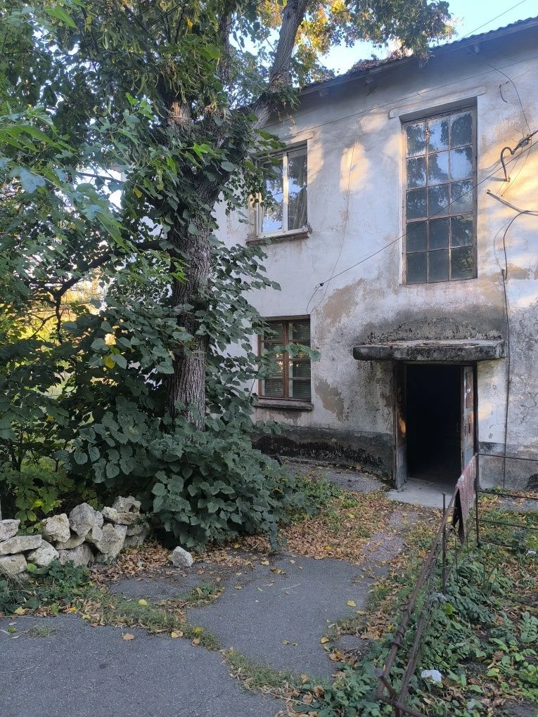For Sale: 2-Bedroom Apartment in "Internat"