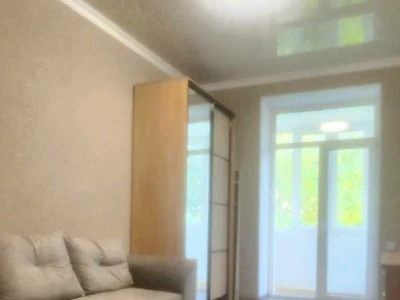 Apartment. Zymovykh Pohod Street, Kryvyi Rih