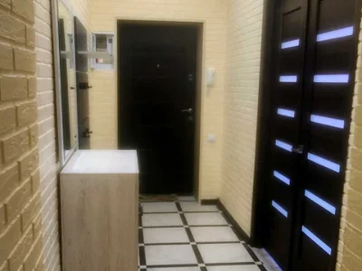 Apartment. Zymovykh Pohod Street, Kryvyi Rih