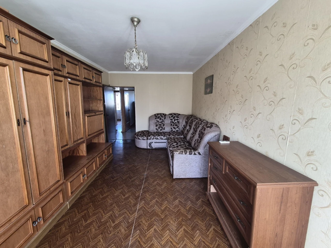 Продається 2-кімнатна квартира/вул. Космонавтів