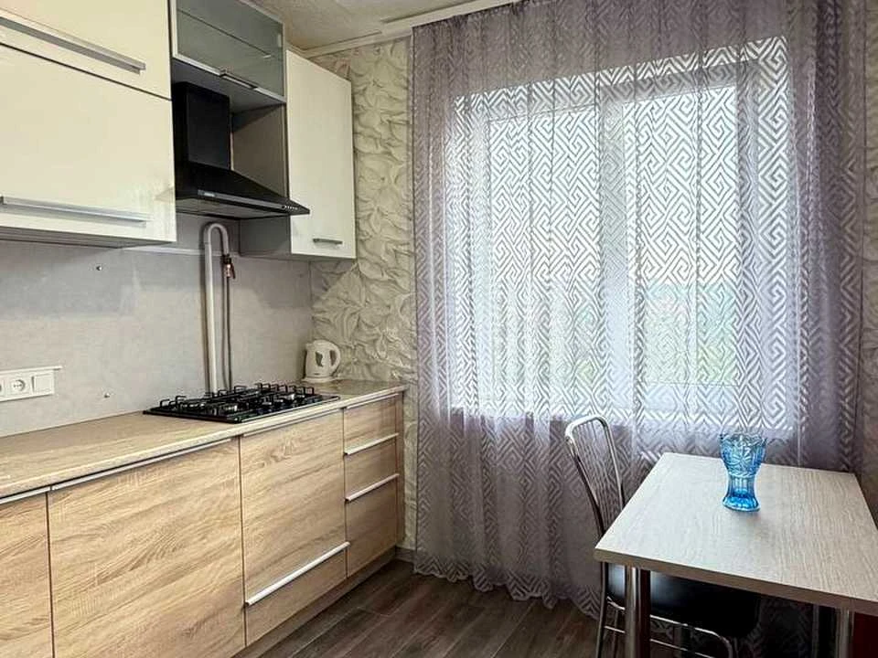 Apartment. Kryvyi Rih, Kalnyshevsky Street