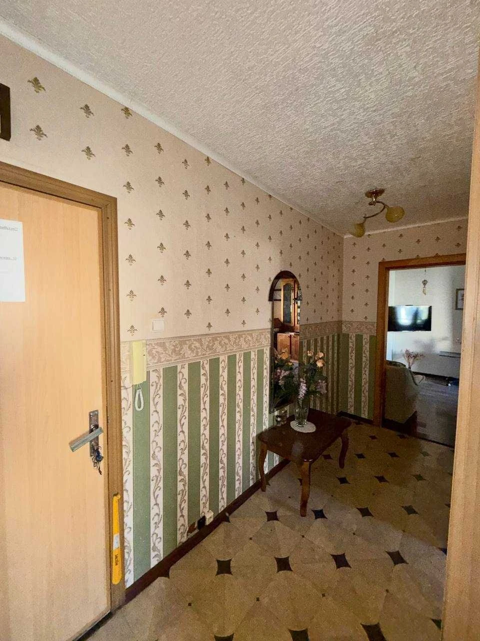 Продається просторная 3-комнатная квартира на микрорайоне Юбилейный, 11