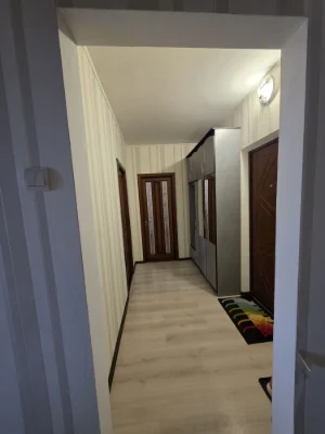 Продам квартиру, 2 комнаты, ул. Староярмаркова, 1