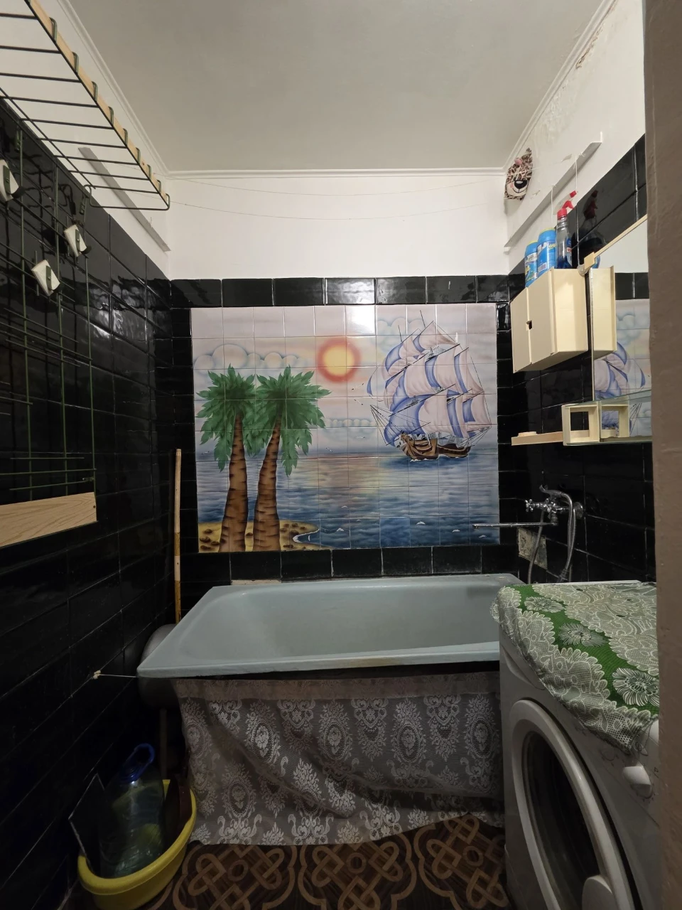 Продам квартиру, 2 комнаты, ул. Староярмаркова, 1