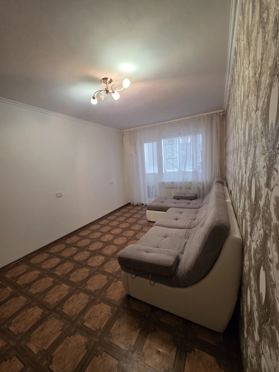 Продам квартиру, 2 комнаты, ул. Староярмаркова, 1