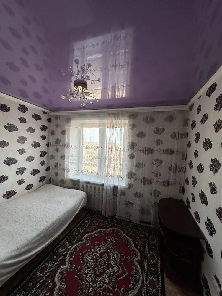 Apartment for sale in the city center, 4 rooms, Ukrainian 122