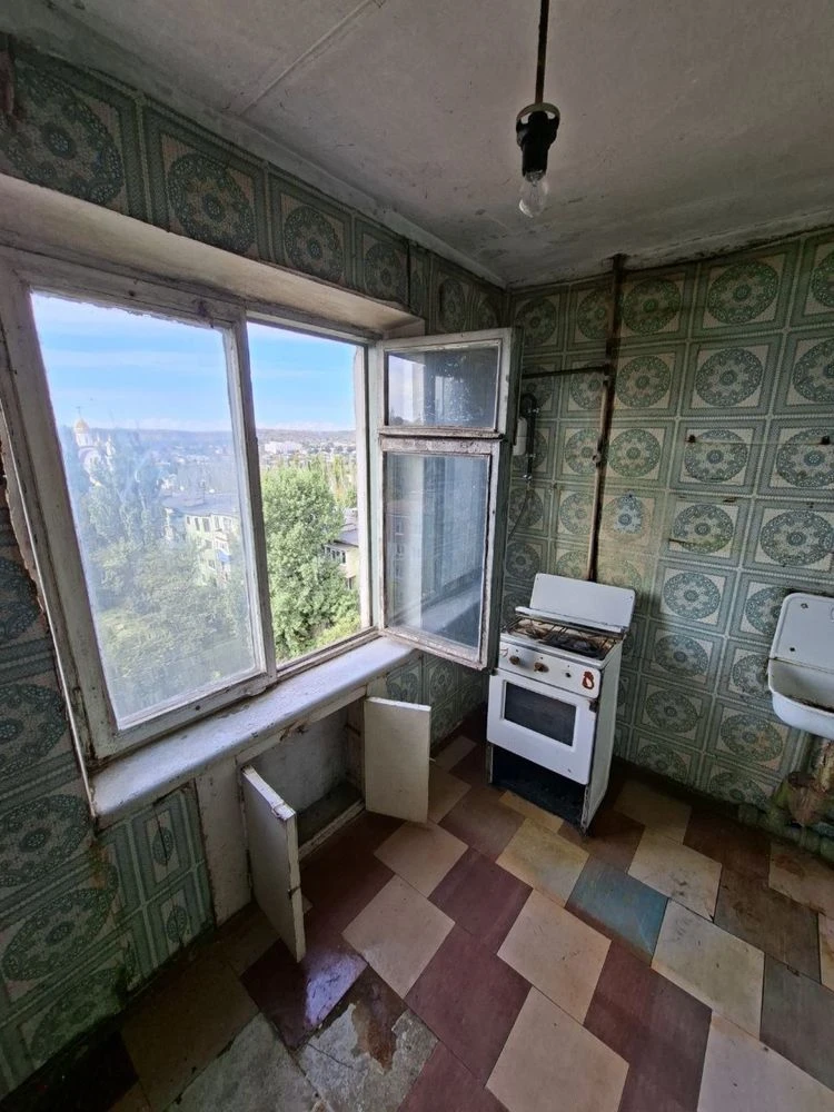 Sale of a 1-bedroom apartment