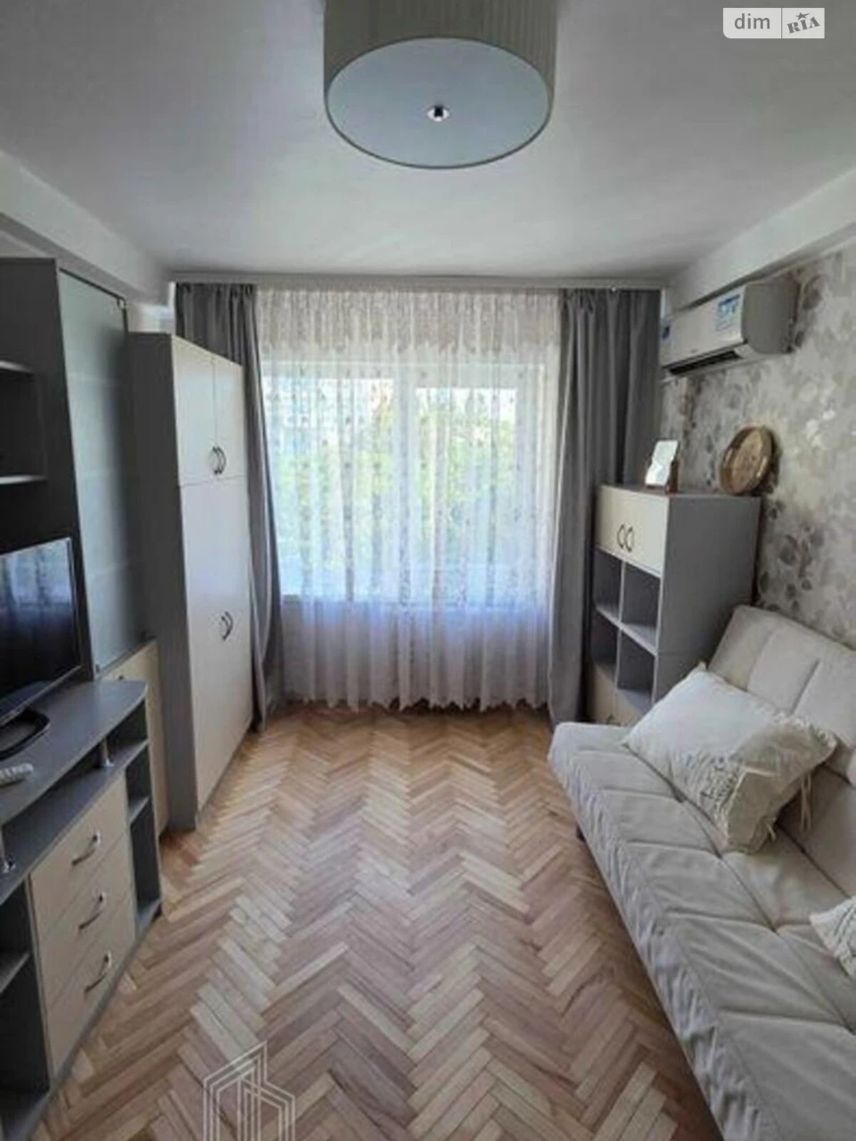 Apartment for sale Holosiiv