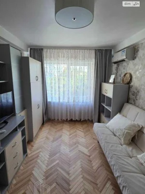 Apartment for sale Holosiiv