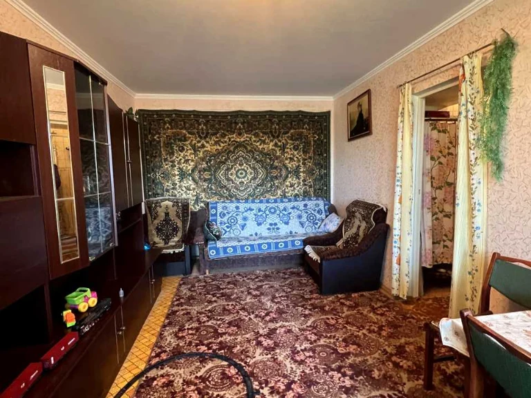 Apartment. Kryvyi Rih, Zarychny 7th
