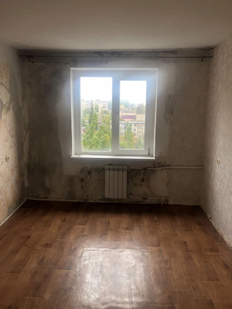 For sale: 3-room apartment on 200-year street