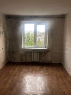 For sale: 3-room apartment on 200-year street