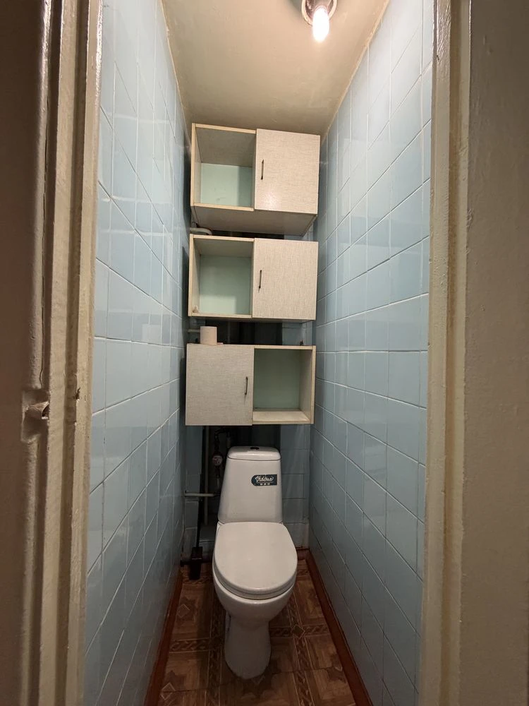 For Sale: Three-room apartment on Holy Nicholas Street (Lenin Street)
