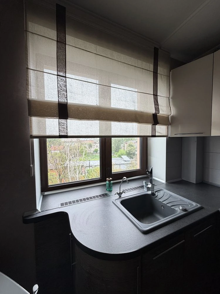3-bedroom apartment in a picturesque location near the river in the city center