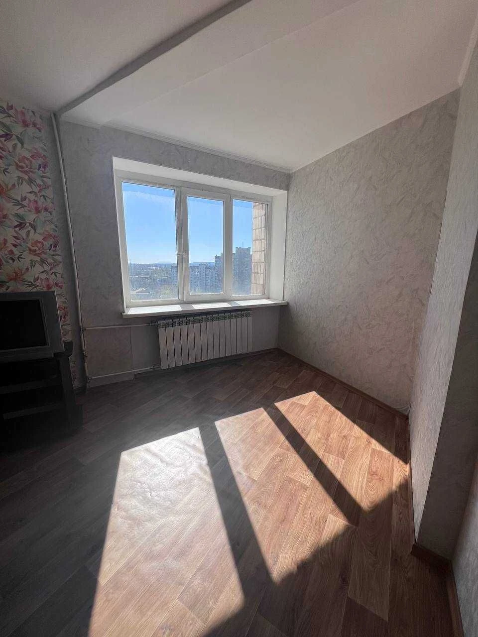Sale of a 3-room apartment on Zemlyachky Street "Ant Hill"