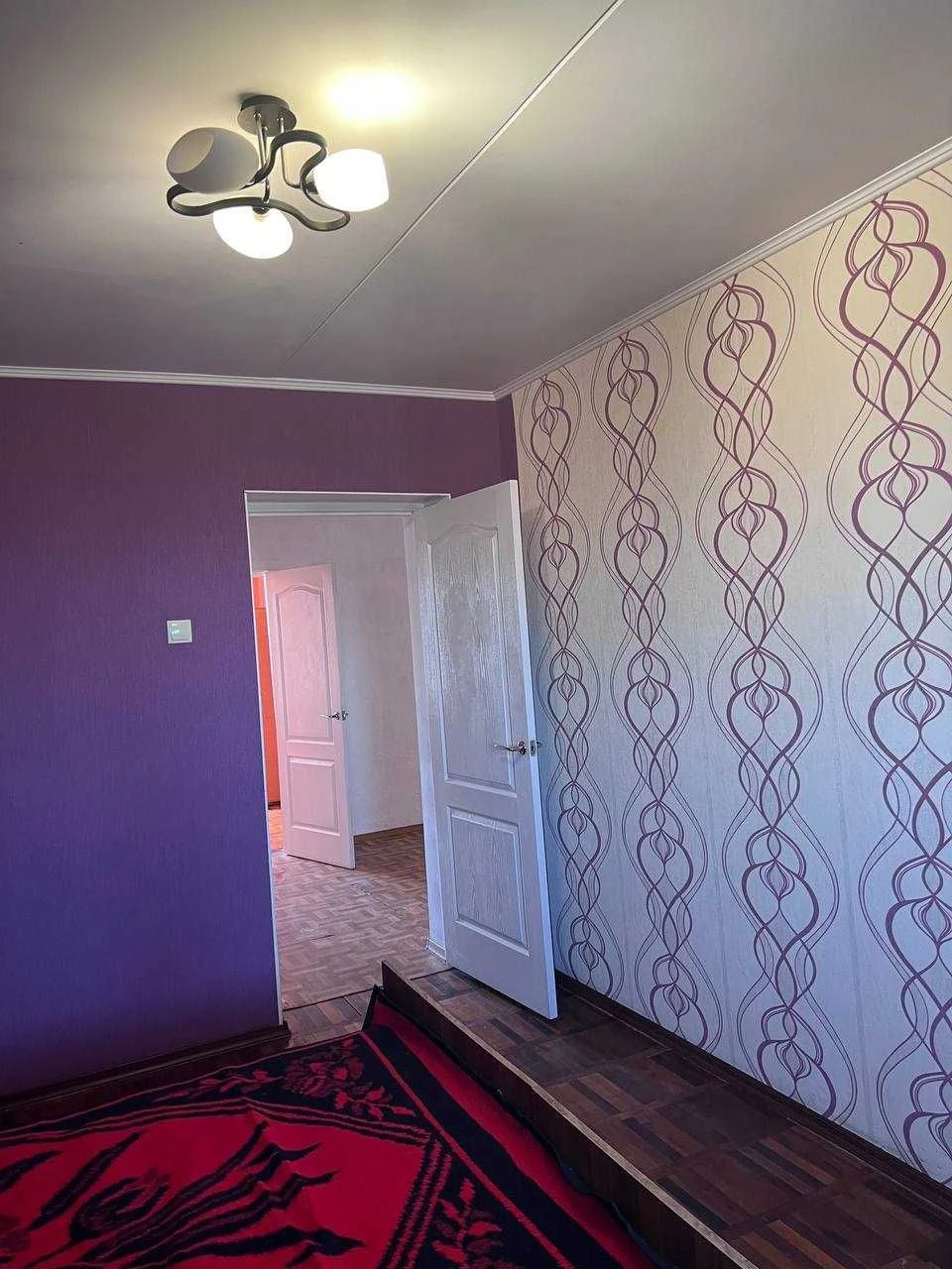 Sale of a 3-room apartment on Zemlyachky Street "Ant Hill"