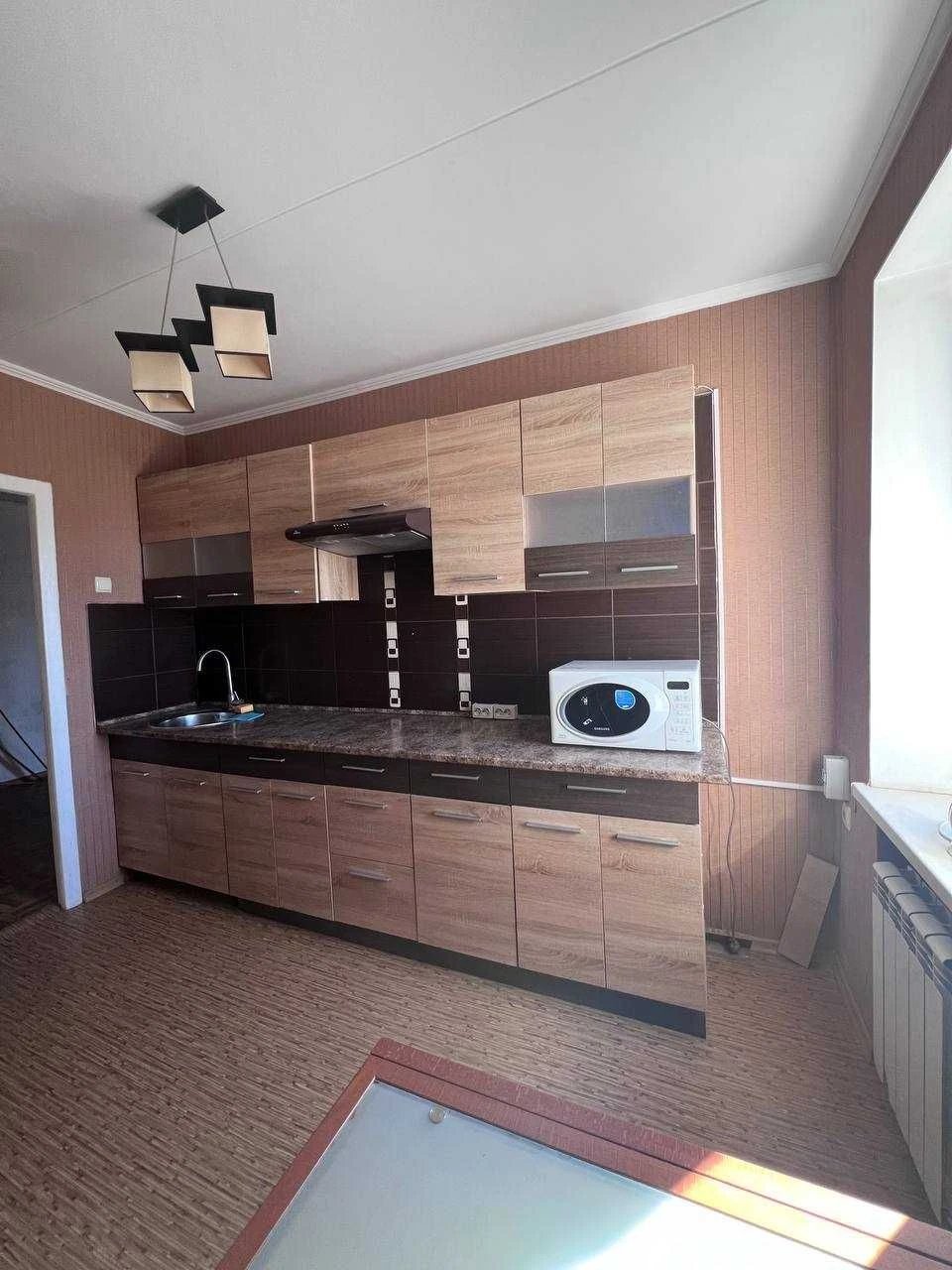 Sale of a 3-room apartment on Zemlyachky Street "Ant Hill"