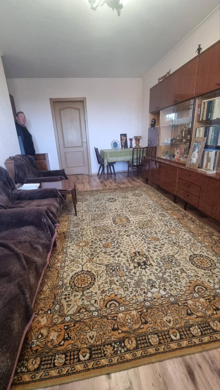 3-room apartment on Свято-Николаевской (Lenina)