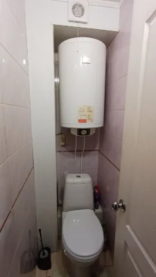 Продаж 3-кімнатної квартири в Зарічному.