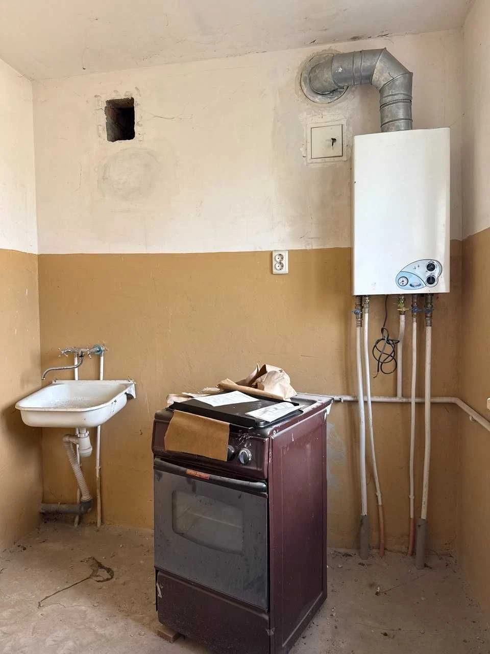 Selling a 2-Bedroom Apartment in New Building. Sevgok
