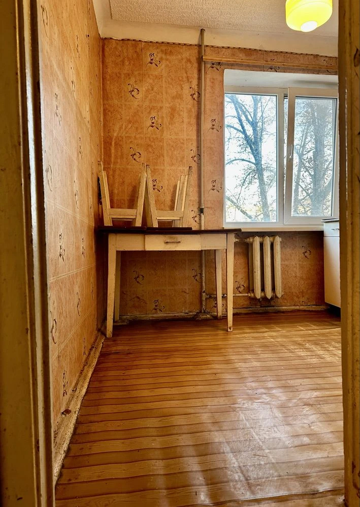 2-кімнатна квартира, 44 квартал, 2/4, не кутова
