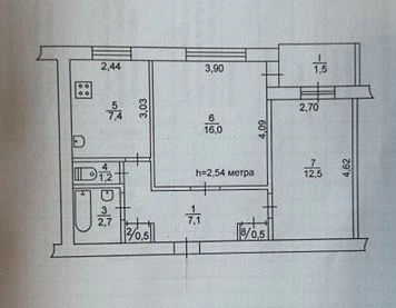 For Sale: Two-bedroom apartment on Damansky Street, Mariupol.
