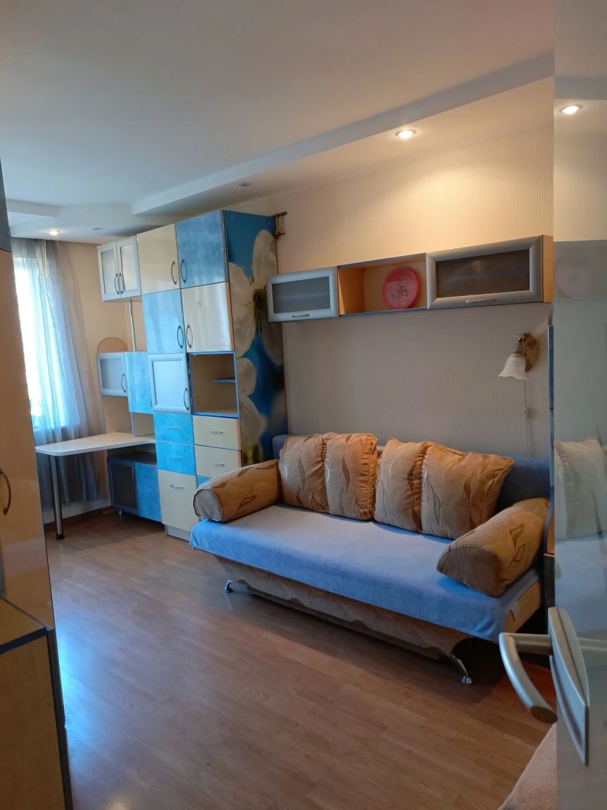 Urgent sale! Pavel Glazov Street, house 12
