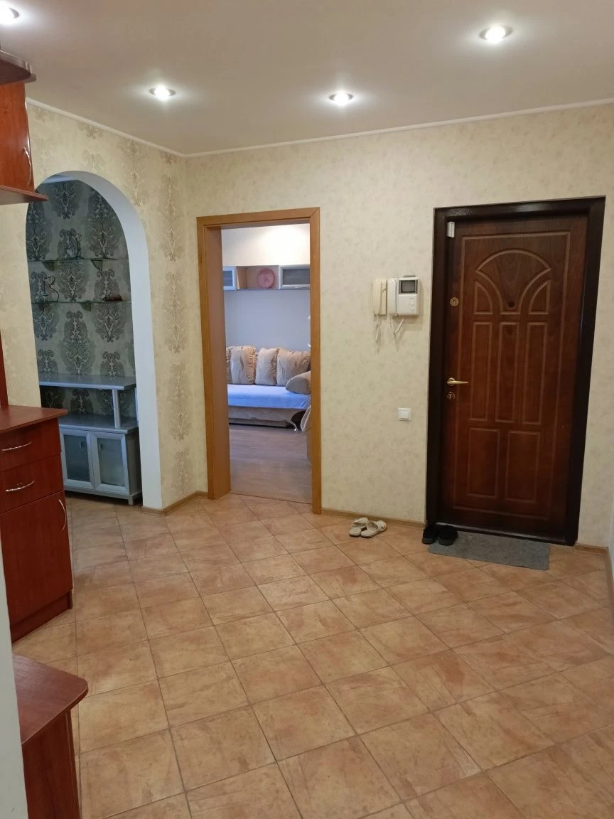 Urgent sale! Pavel Glazov Street, house 12
