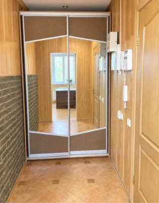 Продажа 2-комнатной квартиры, в социальном поселении.